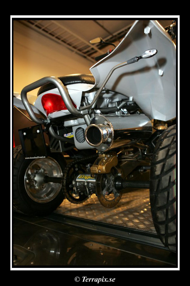 20060325_JT2U2992.jpg 131.7K