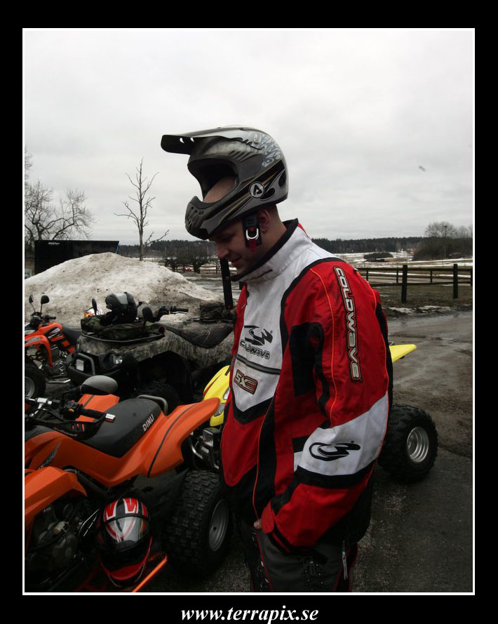 20060404_JT2U3092.jpg 138.0K