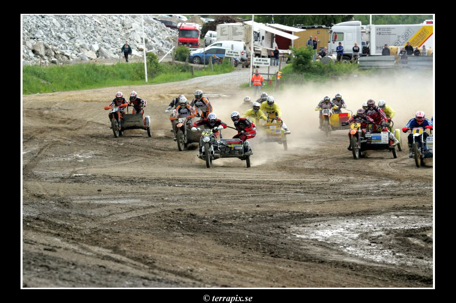 20060606_JT2U7811.jpg 177.8K