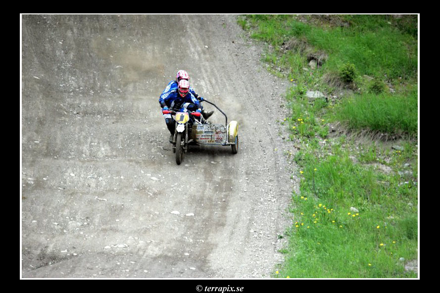20060606_JT2U7859.jpg 162.9K