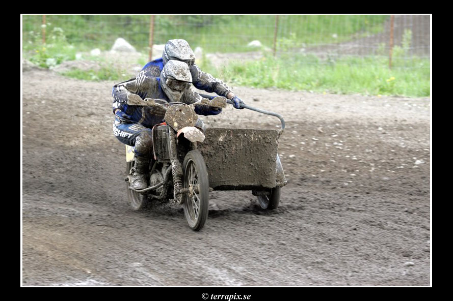20060606_JT2U8092.jpg 145.8K