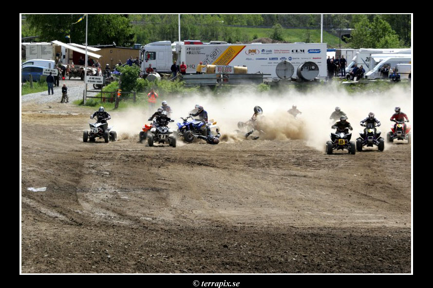 20060606_JT2U8252.jpg 179.4K
