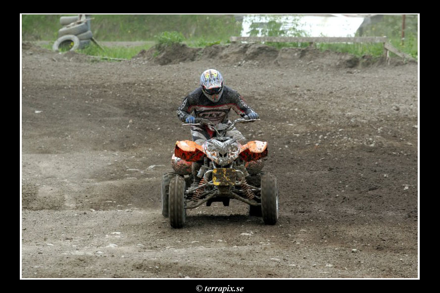 20060606_JT2U8299.jpg 150.2K