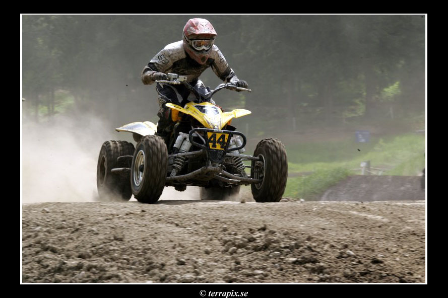20060606_JT2U8434.jpg 118.5K