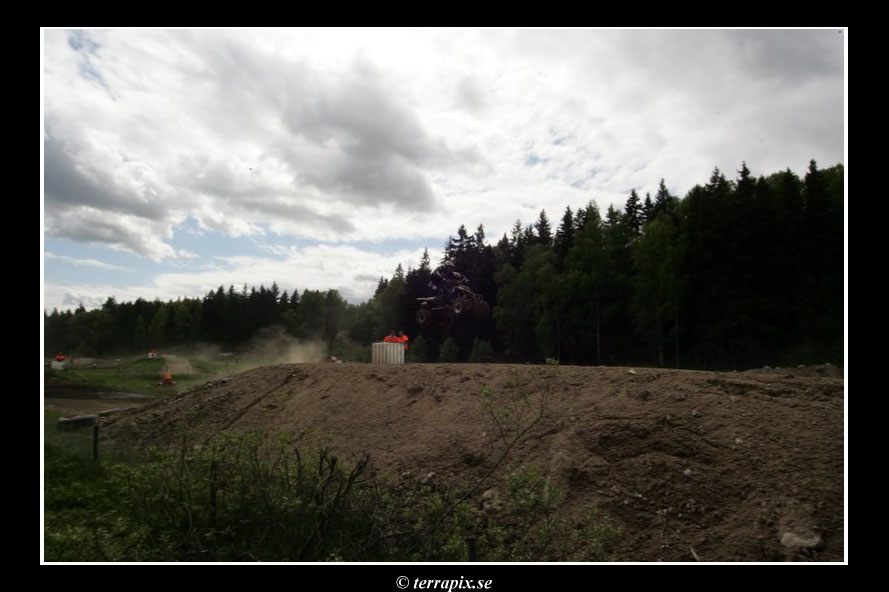 20060606_JT2U8469.jpg 100.5K