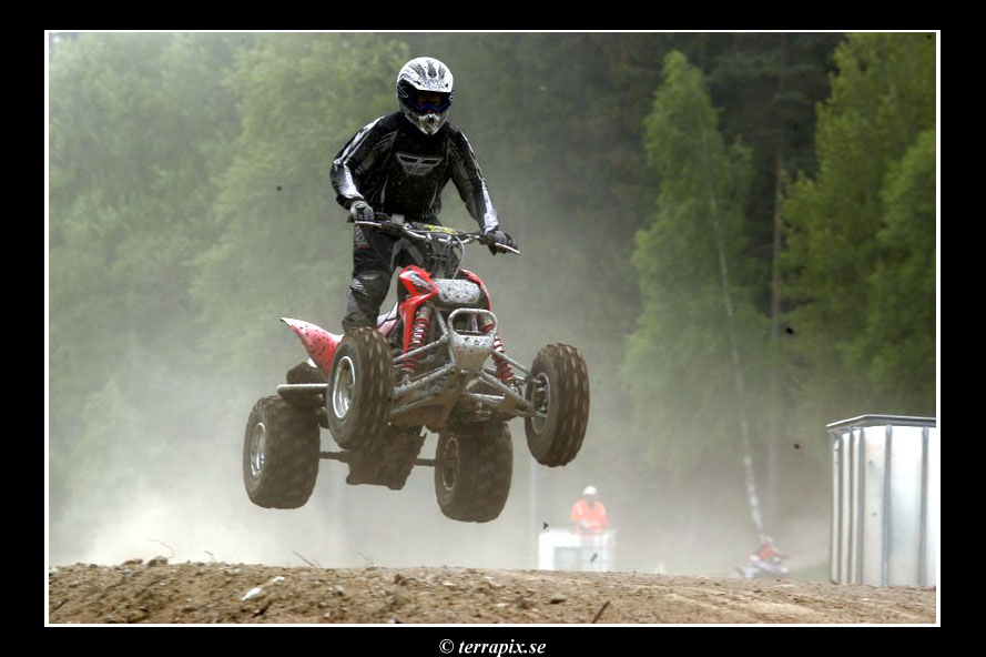 20060606_JT2U8566.jpg 103.6K