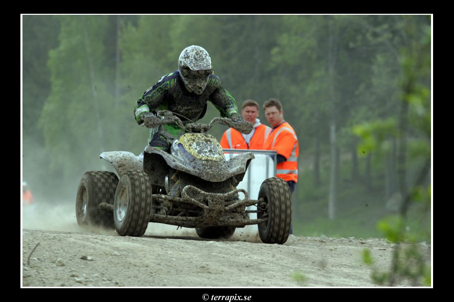 20060606_JT2U8575.jpg 110.9K