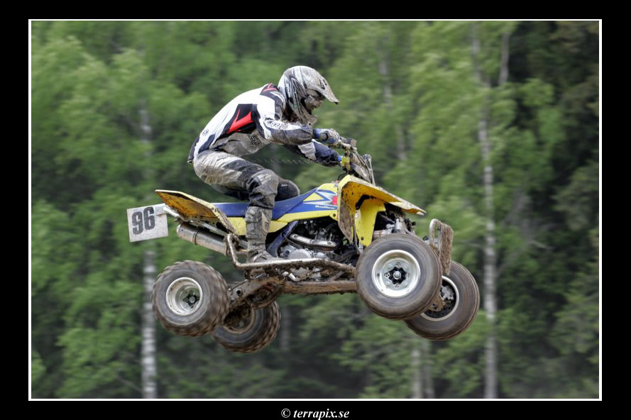 20060606_JT2U8633.jpg 119.7K