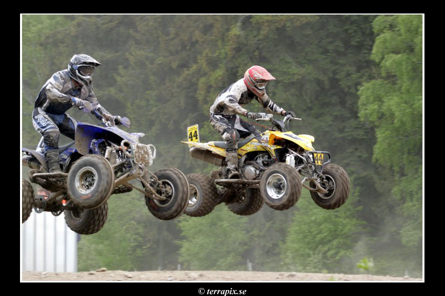 20060606_JT2U8649.jpg 129.1K