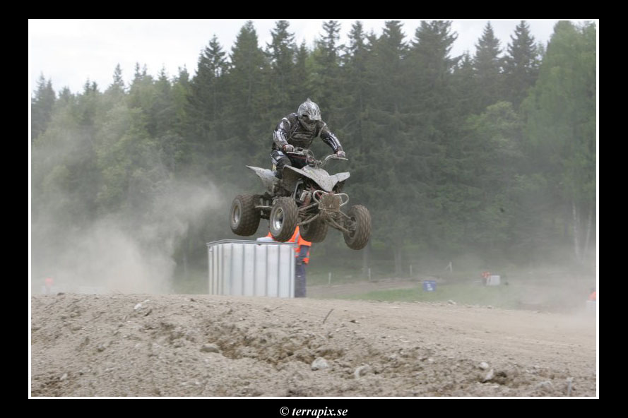 20060606_JT2U8677.jpg 105.1K