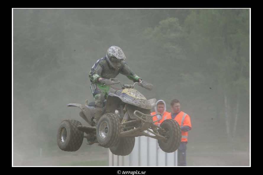 20060606_JT2U8682.jpg 72.5K