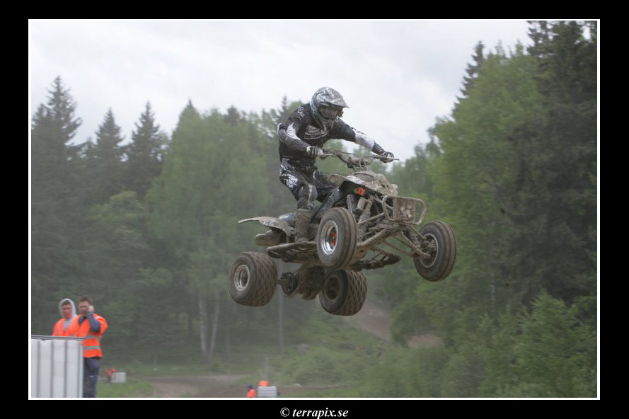 20060606_JT2U8695.jpg 90.7K