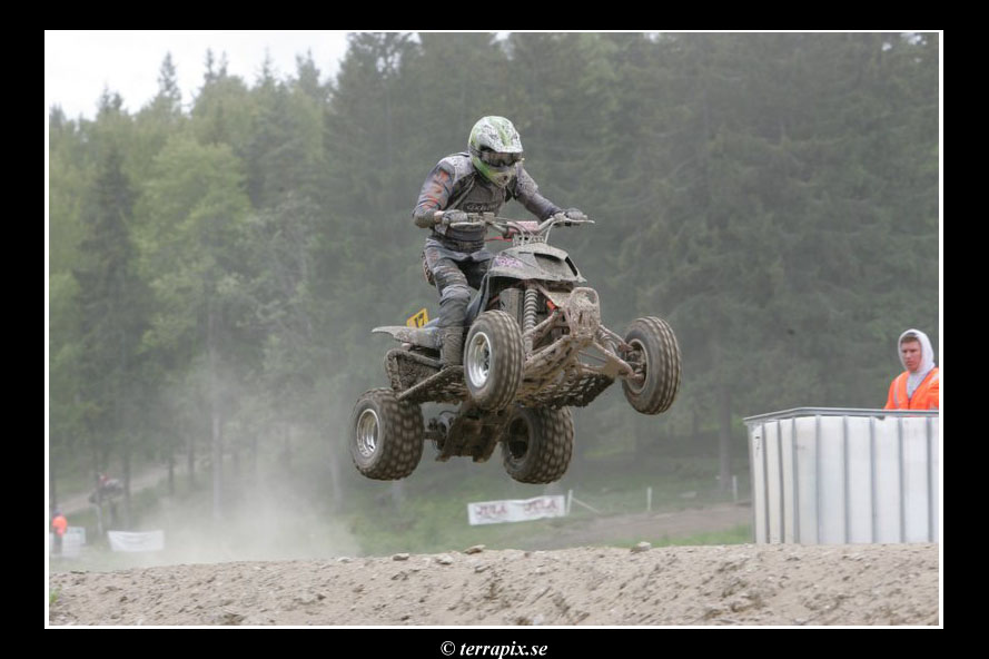20060606_JT2U8705.jpg 100.6K