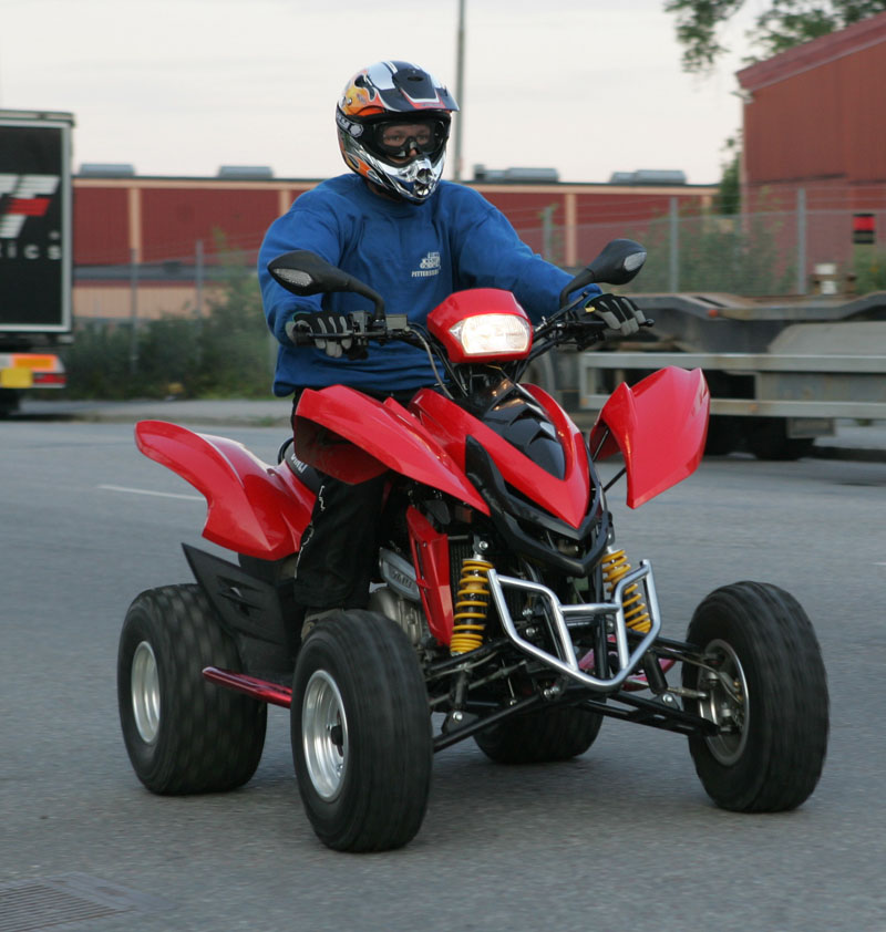 20060704_JT2U2223.jpg 140.1K