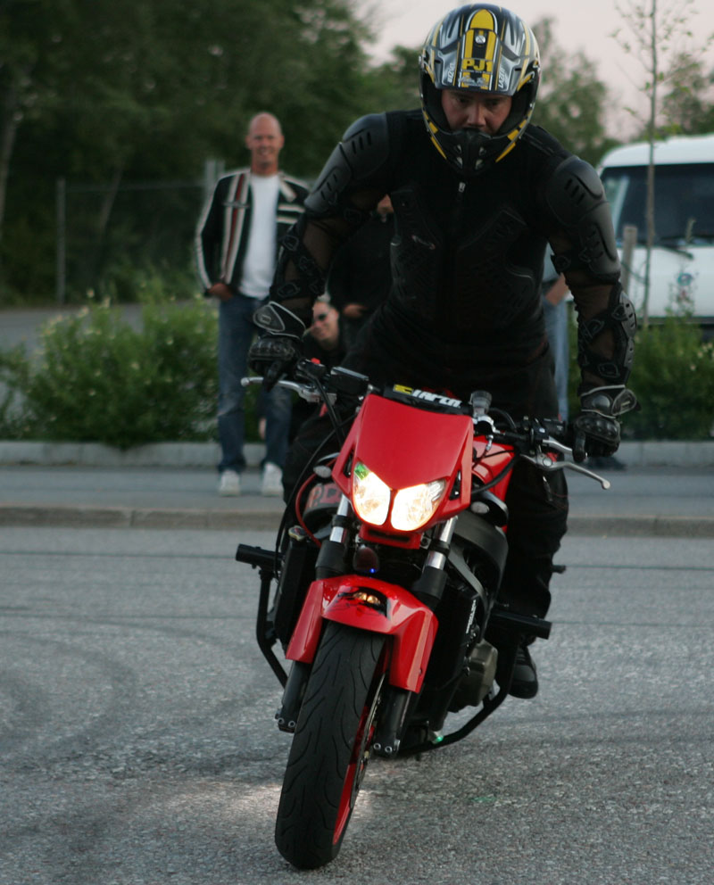 20060704_JT2U2308.jpg 161.8K