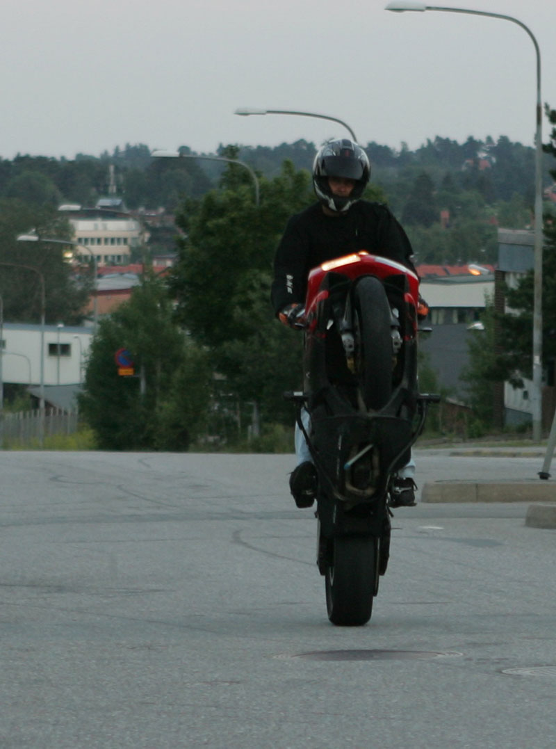 20060704_JT2U2327.jpg 125.7K