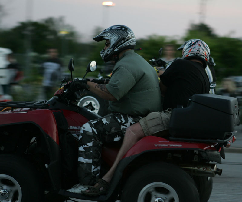 20060704_JT2U2340.jpg 92.6K