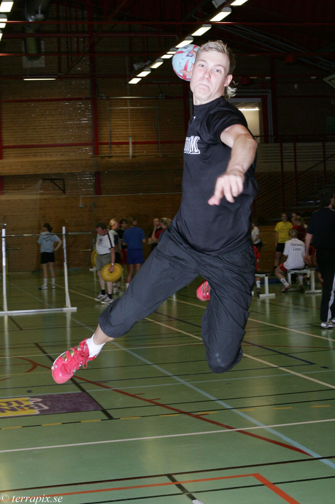 Skanela_20050609_JT2U9126.jpg 146.3K