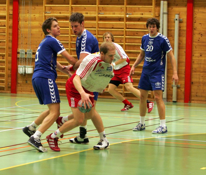 20060105_JT2U9225.jpg 131.2K